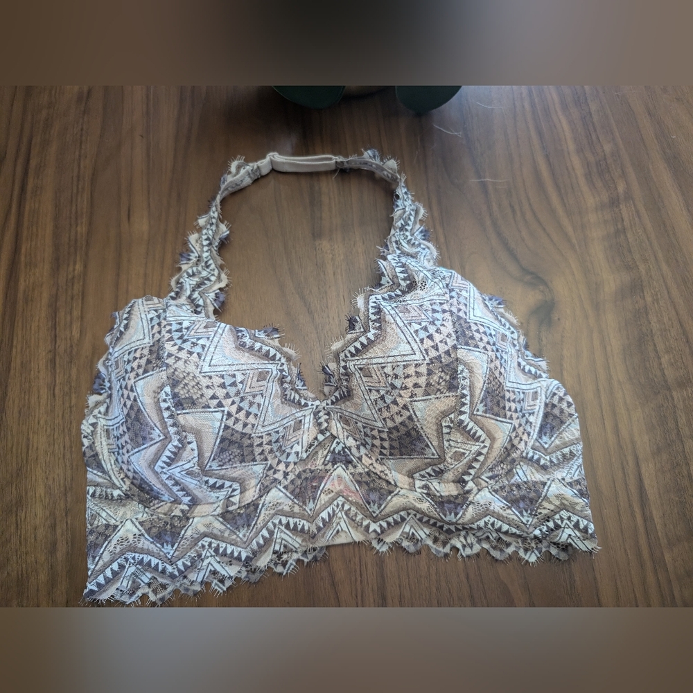NWT Victoria Secret Pink Halter Lined Bra Size Large